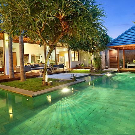 Villa Odyssey Seminyak Dış mekan fotoğraf